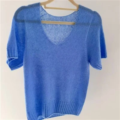 Top de designer feminino para o trabalho